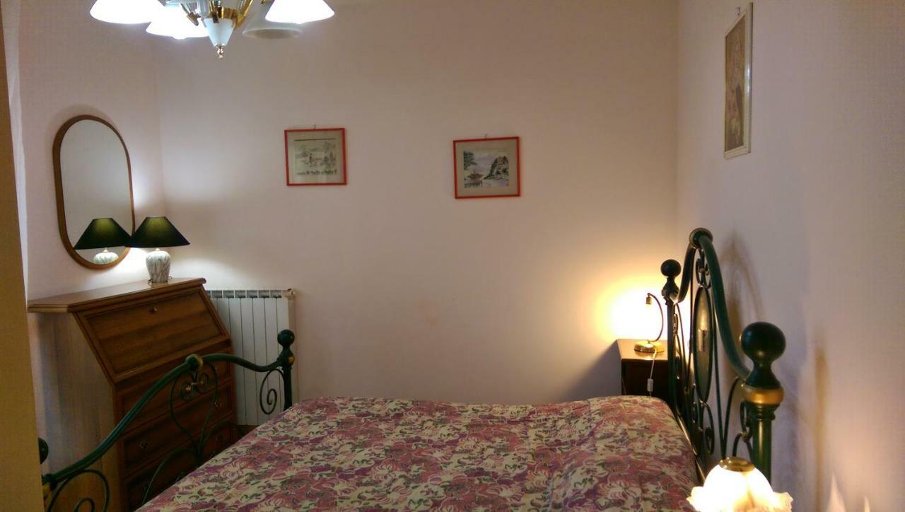 App Con Giardino Porticato Di Uso Esclusivo Solo Per Le Famiglie Apartment San Benedetto del Tronto Bagian luar foto
